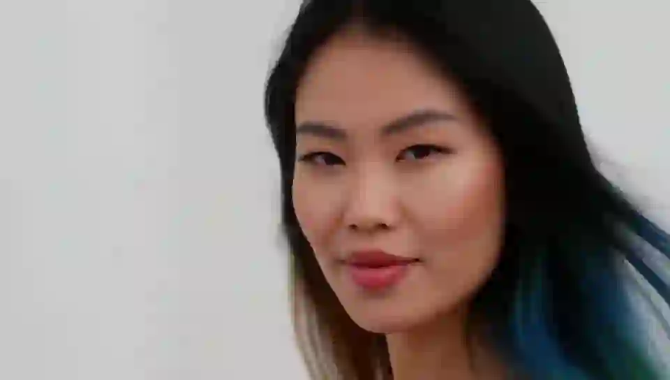 nsfwsks, cunn1l1ngu5; the woman with dark hair and multicolor highlights on HunyuanVideo